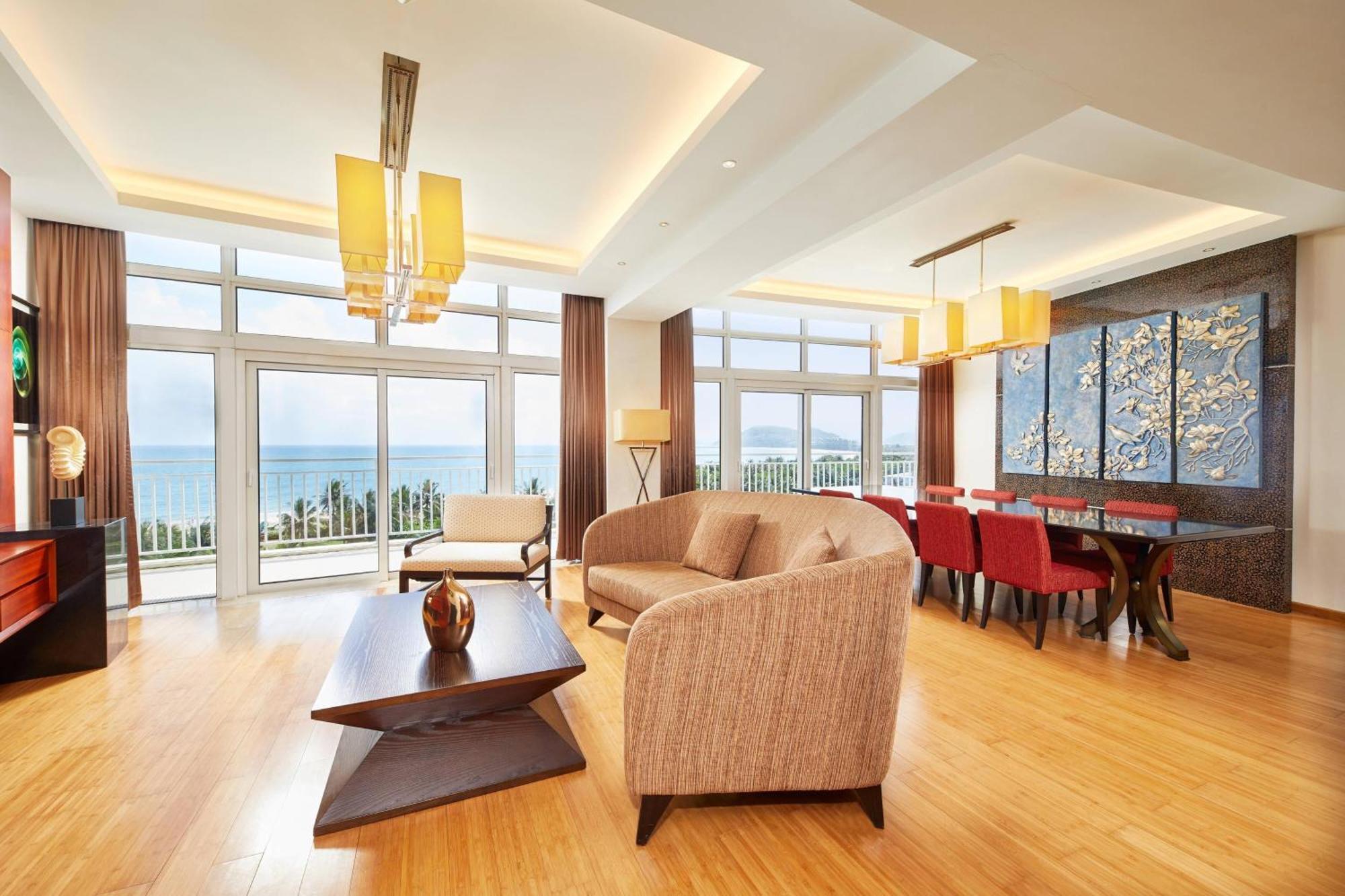Four Points By Sheraton Shenzhou Peninsula Resort Wanning Bagian luar foto